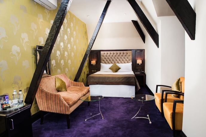 Imagen de la habitación del Hotel Great Victoria. Foto 9