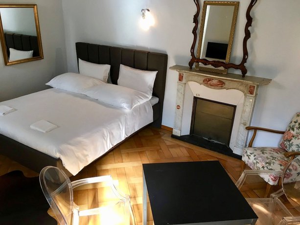 Imagen de la habitación del Hotel Great2Stay. Foto 16