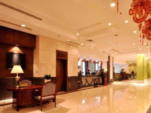 Imagen general del Hotel Greatwall - Zhengzhou. Foto 3