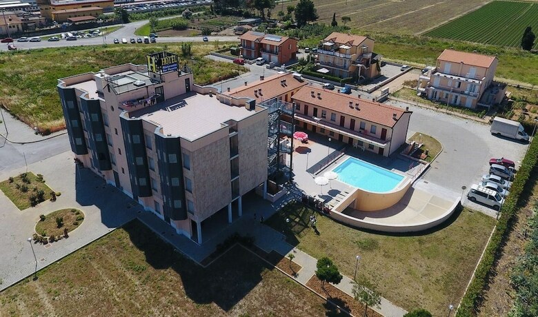 Imagen general del Hotel Grecale - Venturina Terme. Foto 8