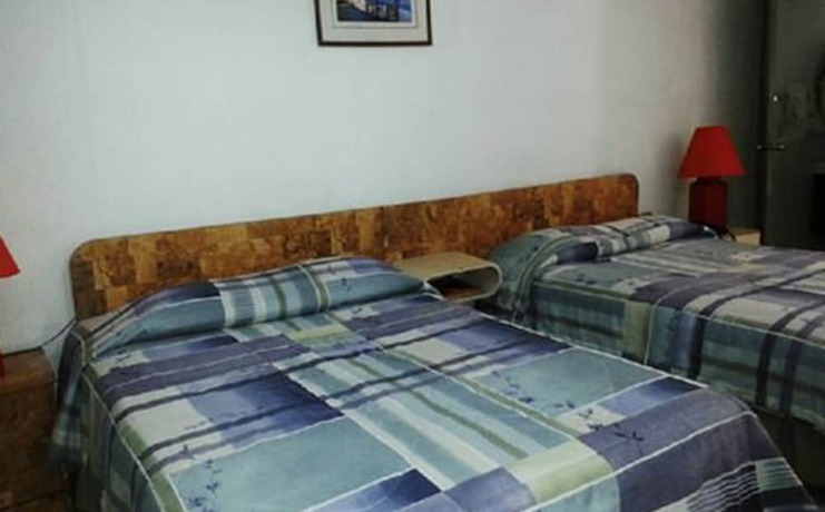Imagen de la habitación del Hotel Grecia Real. Foto 8