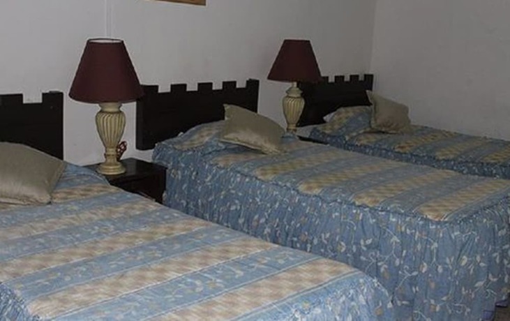 Imagen de la habitación del Hotel Grecia Real. Foto 11