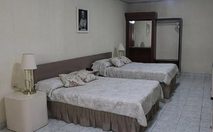 Imagen de la habitación del Hotel Grecia Real. Foto 14