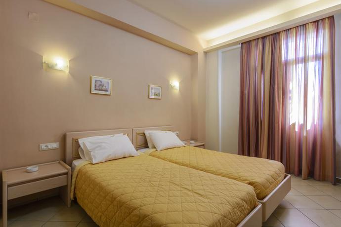 Imagen general del Hotel Grecian Castle. Foto 5