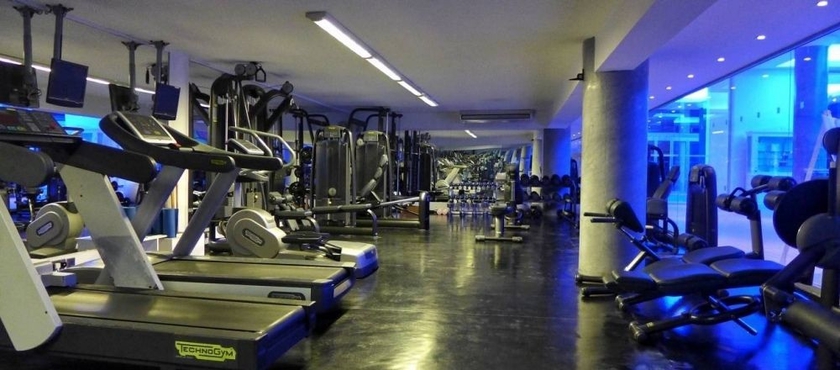 Imagen de los interiores del Hotel Grecian Park. Foto 9