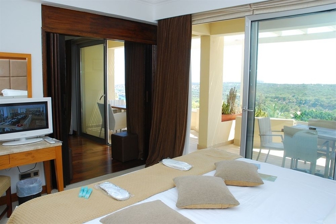 Imagen de la habitación del Hotel Grecian Park. Foto 5