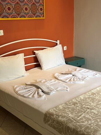 Imagen de la habitación del Hotel Grecian Sea. Foto 11