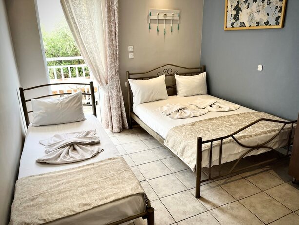 Imagen general del Hotel Grecian Sea. Foto 9