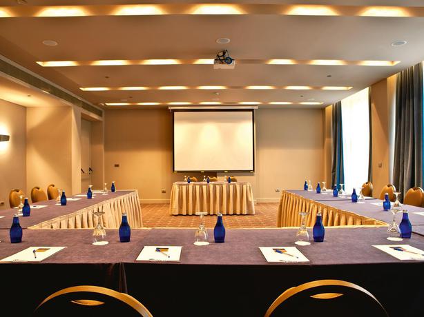 Imagen general del Hotel Grecotel Astir Palace. Foto 1