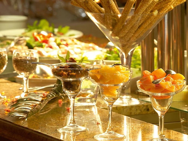 Imagen del bar/restaurante del Hotel Grecotel Casa Paradiso - All Inclusive. Foto 4