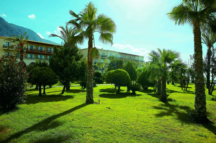 Imagen de los exteriores del Hotel Grecotel Filoxenia. Foto 4