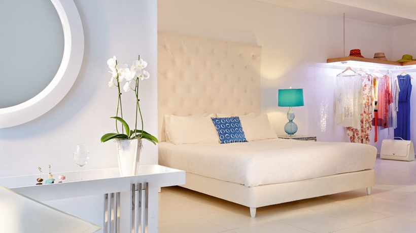 Imagen de la habitación del Hotel Grecotel Lux Me White Palace. Foto 8