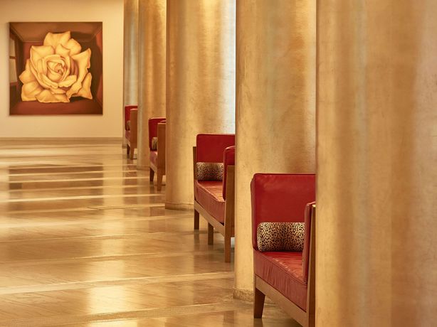 Imagen de los interiores del Hotel Grecotel Luxme Dama Dama. Foto 16