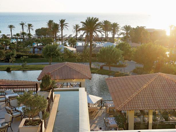 Imagen de los exteriores del Hotel Grecotel Luxme Kos. Foto 7
