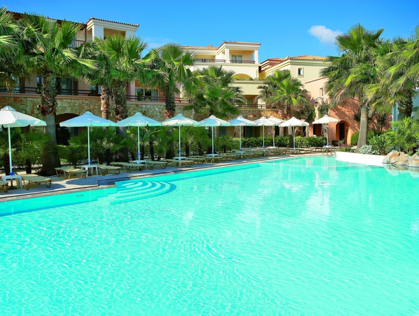 Imagen de la piscina del Hotel Grecotel Marine Palace and Aqua Park - All Inclusive. Foto 15