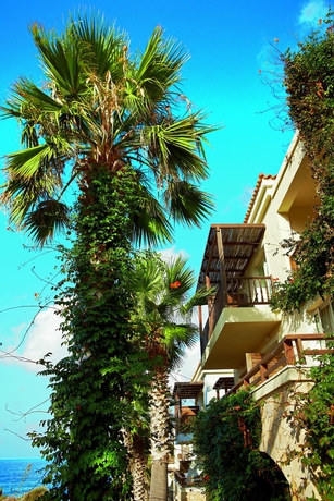 Imagen de los exteriores del Hotel Grecotel Marine Palace and Aqua Park - All Inclusive. Foto 10