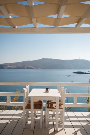 Imagen del bar/restaurante del Hotel Grecotel Mykonos Lolita. Foto 2