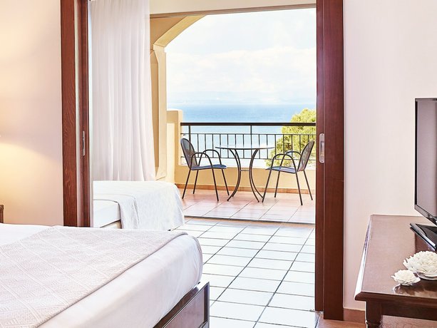 Imagen de la habitación del Hotel Grecotel Olympia Oasis. Foto 14