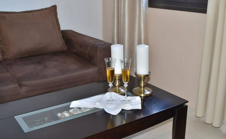 Imagen de la habitación del Hotel Greek Pride Aithrion. Foto 14