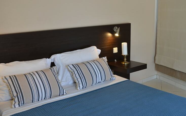 Imagen de la habitación del Hotel Greek Pride Aithrion. Foto 18