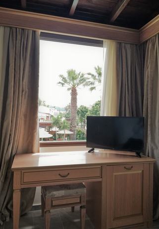 Imagen de la habitación del Hotel Greek Pride Seafront. Foto 15