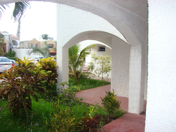 Imagen de los exteriores del Hotel Green 16. Foto 11