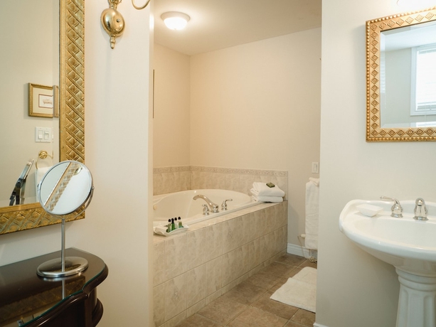 Imagen de la habitación del Hotel Green Acres Inn. Foto 13
