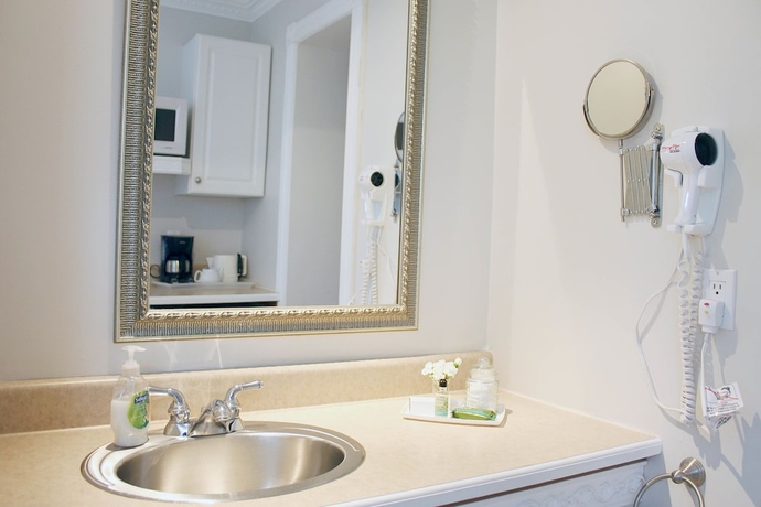 Imagen de la habitación del Hotel Green Acres Inn. Foto 16