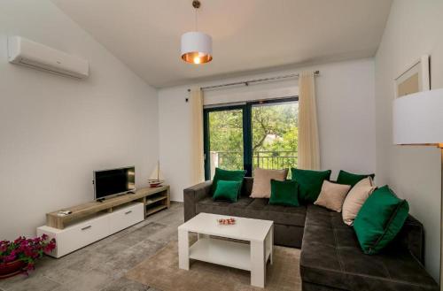 Imagen de la habitación del Hotel Green Bay Apartments Morinj. Foto 18