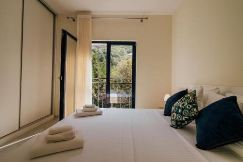 Imagen general del Hotel Green Bay Apartments Morinj. Foto 11