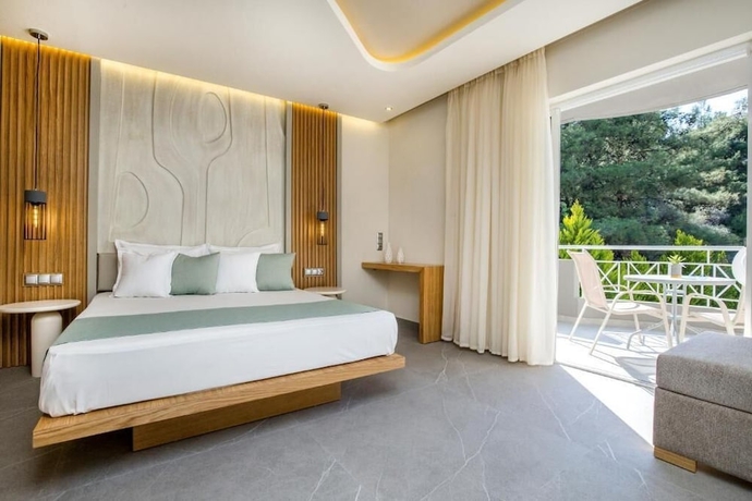 Imagen de la habitación del Hotel Green Bay Thassos. Foto 10