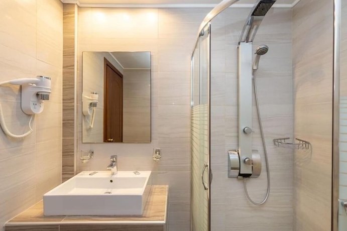 Imagen de la habitación del Hotel Green Bay Thassos. Foto 11