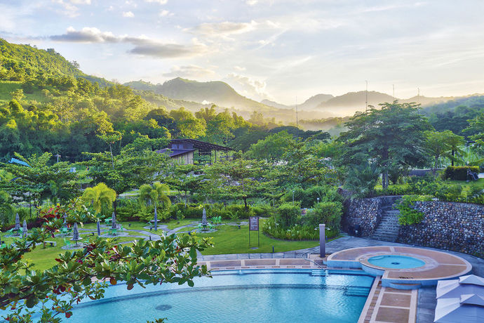 Imagen de los exteriores del Hotel Green Canyon Eco Art Resort. Foto 9