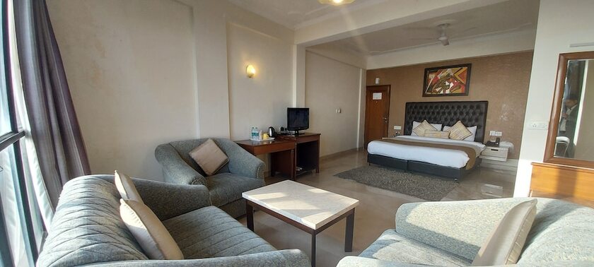 Imagen de la habitación del Hotel Green Castle Mall Road. Foto 20