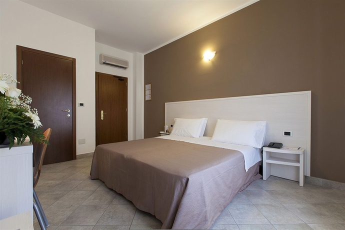 Imagen de la habitación del Hotel Green Class Gran Torino. Foto 8