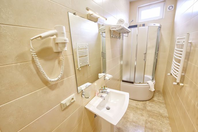 Imagen de la habitación del Hotel Green Corner. Foto 16
