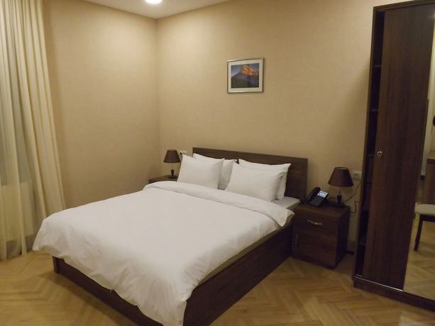 Imagen de la habitación del Hotel Green Corner. Foto 17