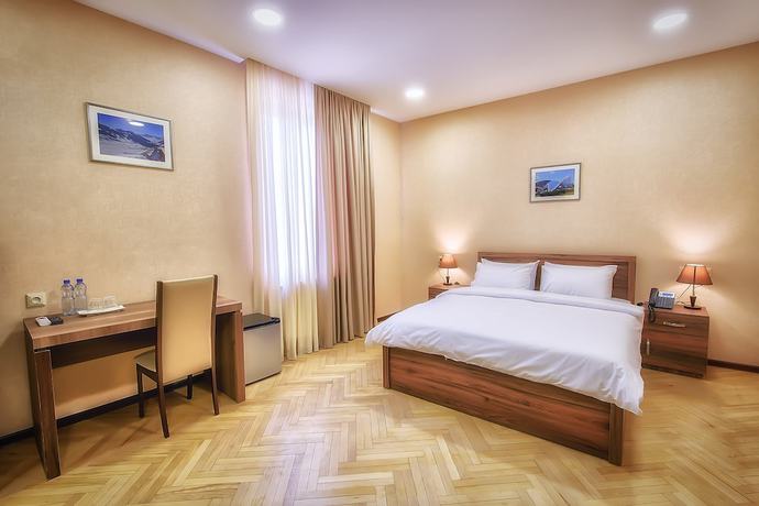 Imagen de la habitación del Hotel Green Corner. Foto 18
