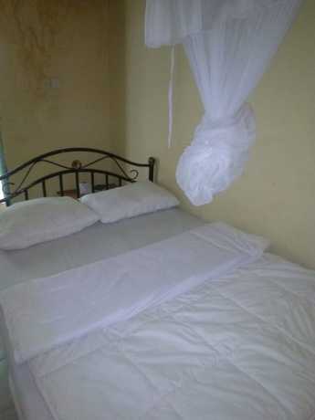 Imagen de la habitación del Hotel Green Court. Foto 12