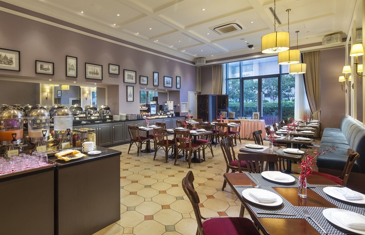 Imagen del bar/restaurante del Hotel Green Court Residence City Center Shanghai. Foto 2