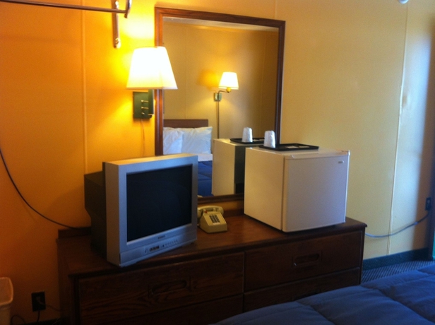 Imagen de la habitación del Hotel Green Crest Motel. Foto 4
