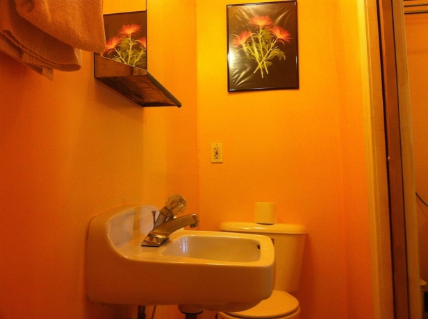 Imagen de la habitación del Hotel Green Crest Motel. Foto 9