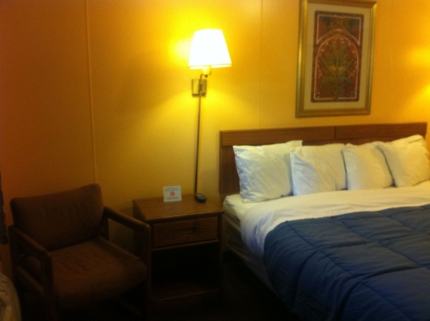 Imagen de la habitación del Hotel Green Crest Motel. Foto 10