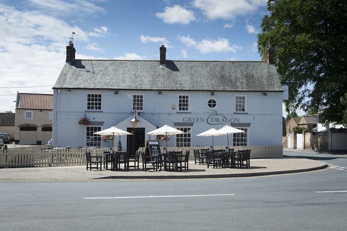 Imagen general del Hotel Green Dragon, Welton by Marston\'s Inns. Foto 1