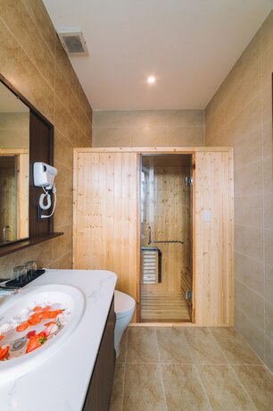 Imagen de la habitación del Hotel Green Eco Dalat. Foto 18