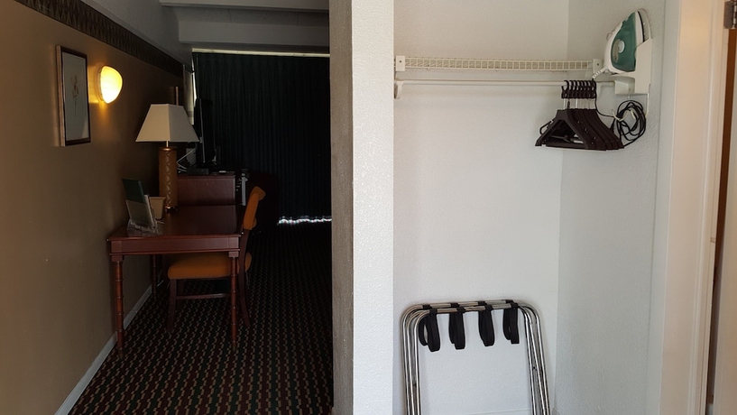 Imagen de la habitación del Hotel Green Gables Inn. Foto 2