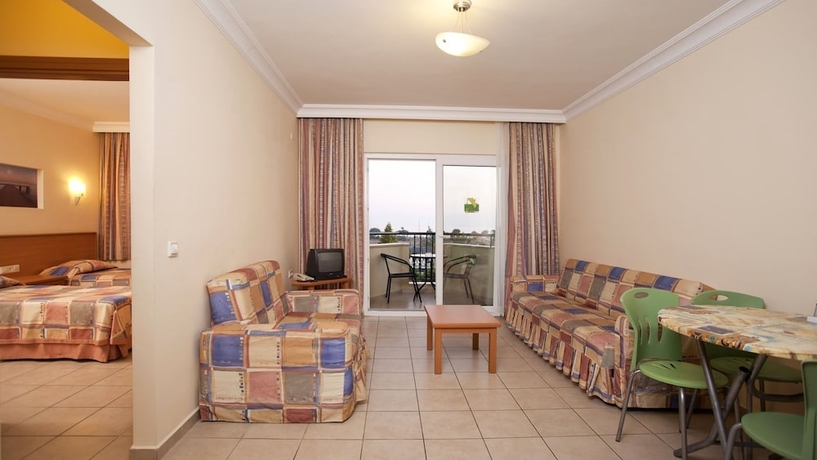 Imagen de la habitación del Hotel Green Garden Resort, ALANYA. Foto 17