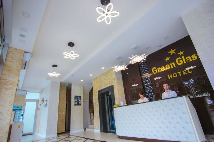 Imagen de los interiores del Hotel Green Glass. Foto 20
