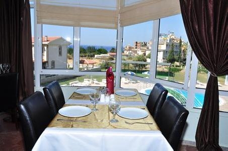 Imagen del bar/restaurante del Hotel Green Gold. Foto 4
