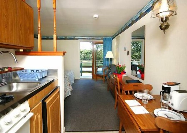 Imagen de la habitación del Hotel Green Harbor Waterfront Lodging. Foto 2